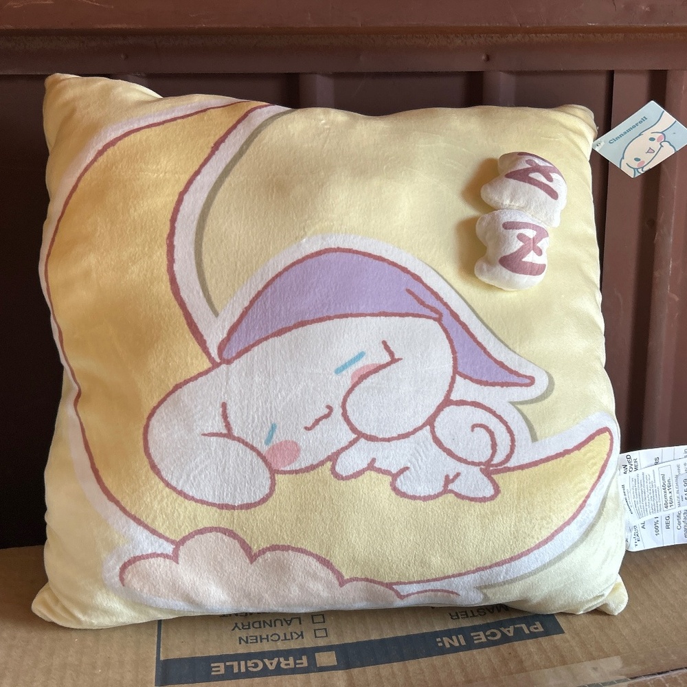 Miniso Sanrio Cinnamoroll Sleeping Pillow Moon
